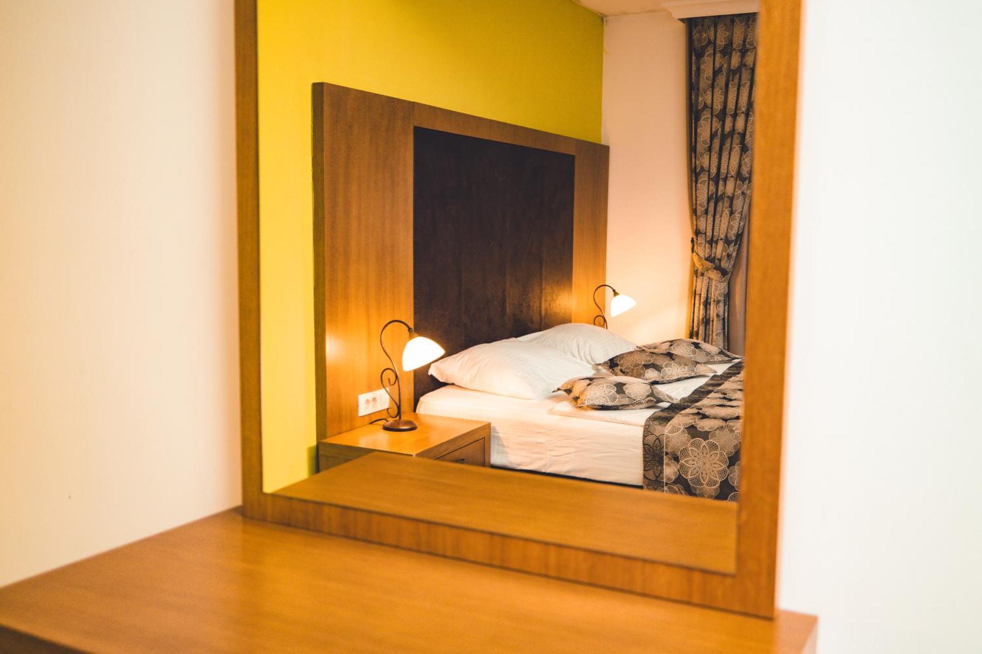 Etno Selo Stanisici Hotel Leonida Dijelovi エクステリア 写真