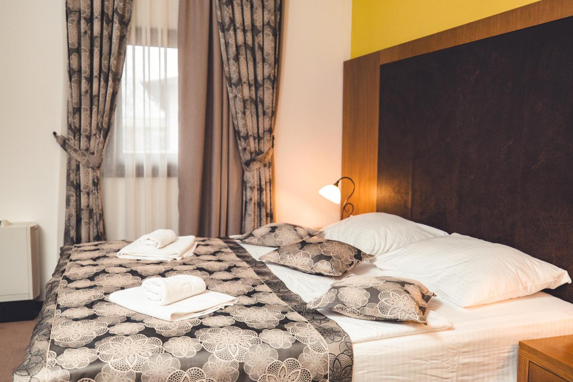 Etno Selo Stanisici Hotel Leonida Dijelovi エクステリア 写真