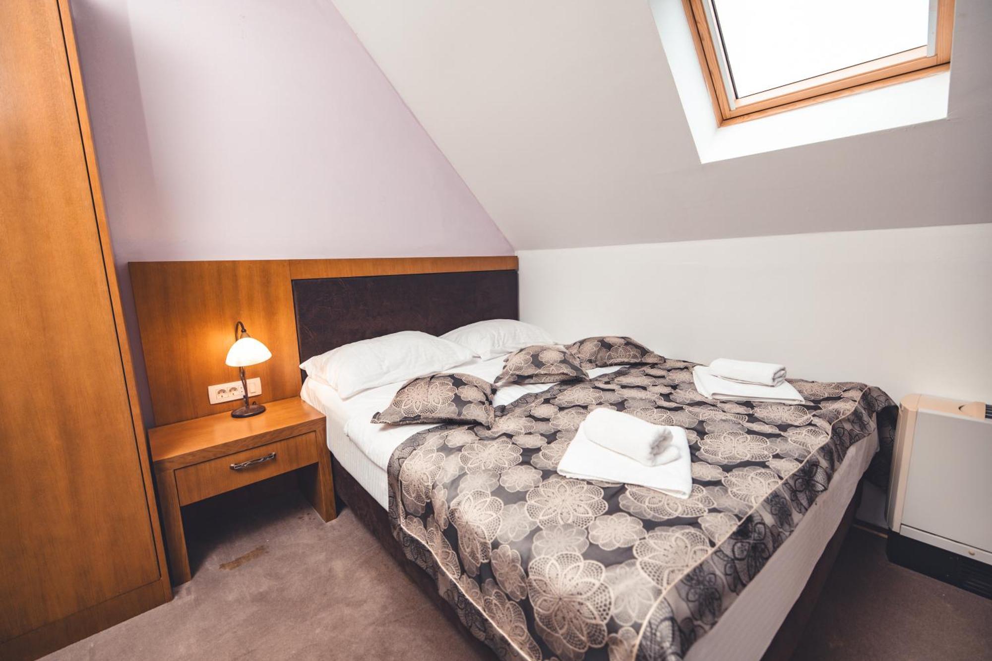 Etno Selo Stanisici Hotel Leonida Dijelovi エクステリア 写真