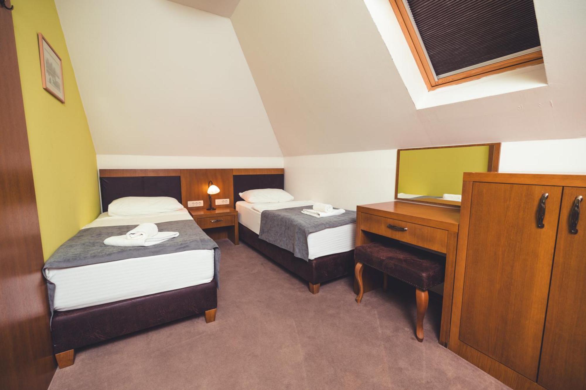 Etno Selo Stanisici Hotel Leonida Dijelovi エクステリア 写真