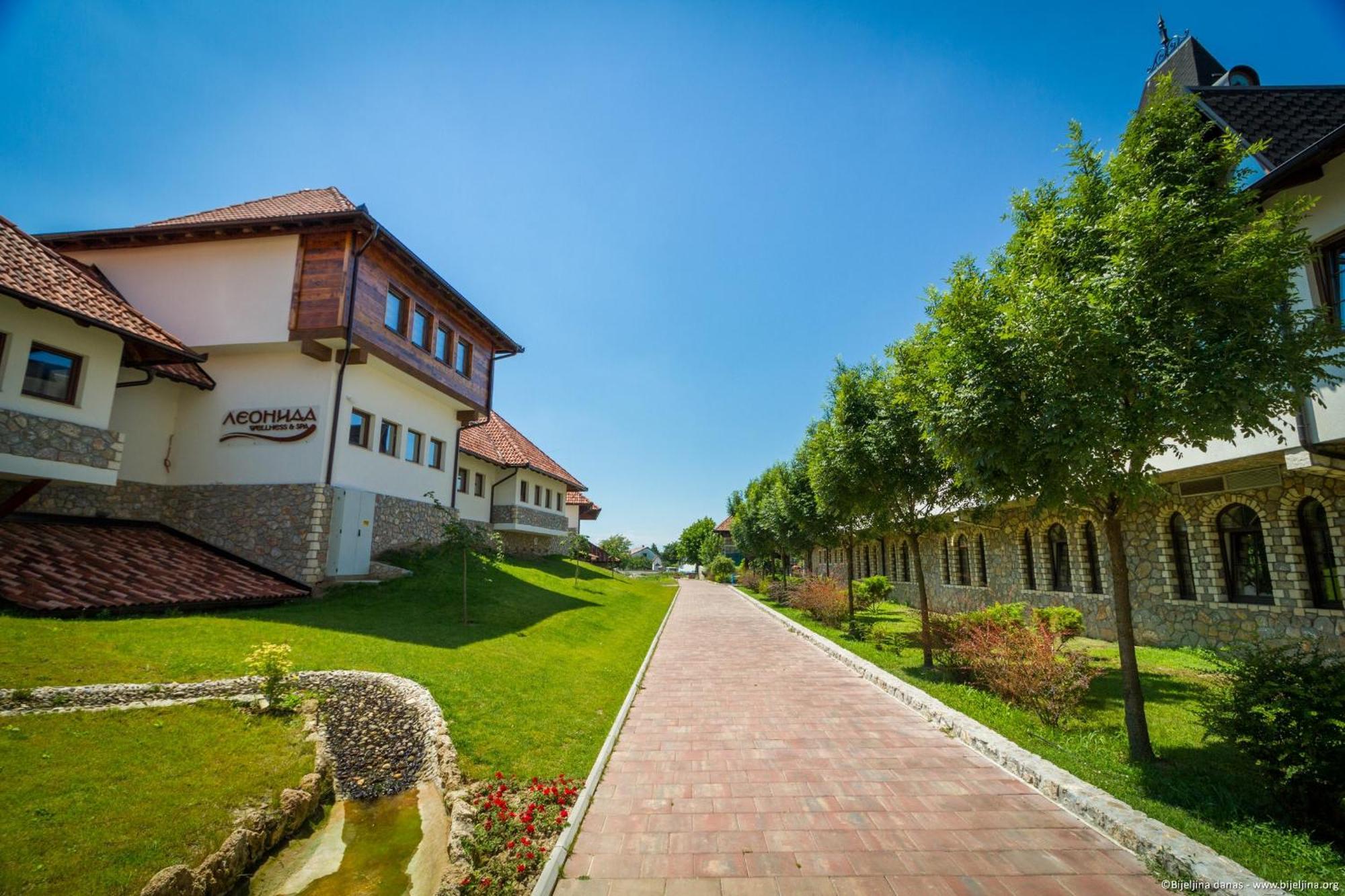 Etno Selo Stanisici Hotel Leonida Dijelovi エクステリア 写真